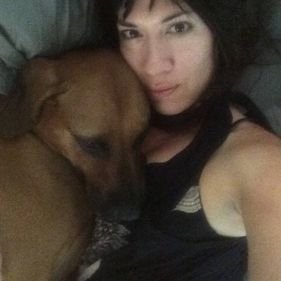 Meet your Posher, Kiersten - Picture 5 of 5